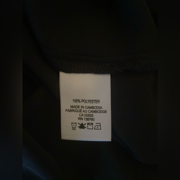 R Essentials Cap-Sleeve Blouse with Split Neckline - Picture 9 of 9